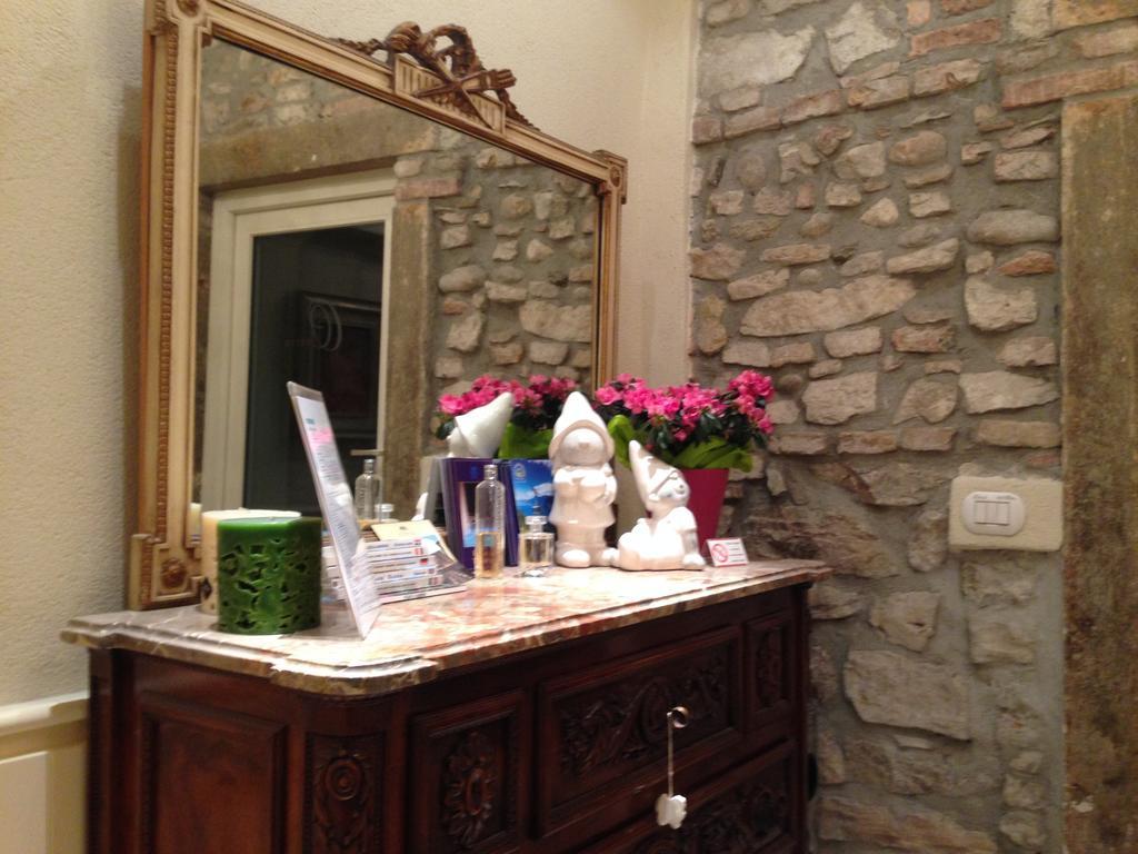 Oreste Suite Lazise Room photo