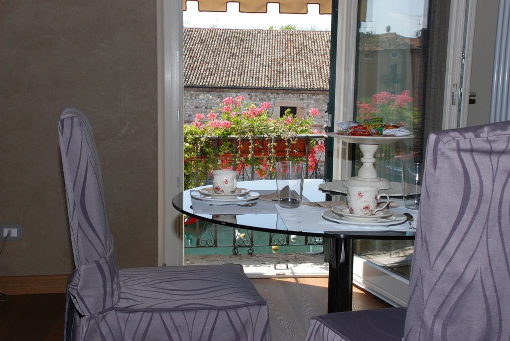 Oreste Suite Lazise Room photo