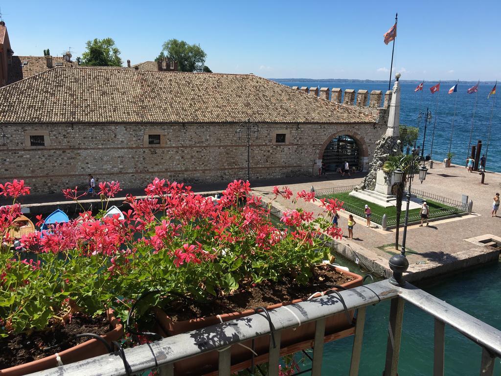 Oreste Suite Lazise Exterior photo