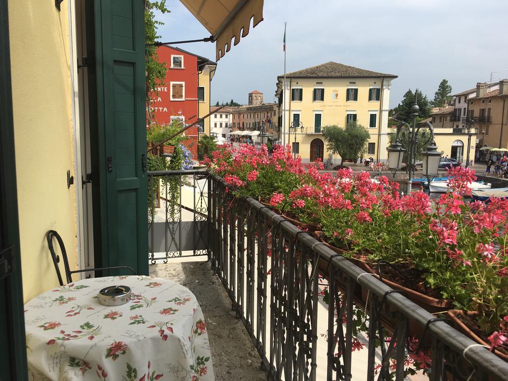 Oreste Suite Lazise Exterior photo