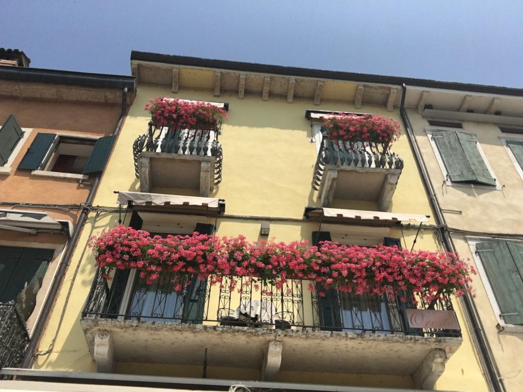 Oreste Suite Lazise Exterior photo